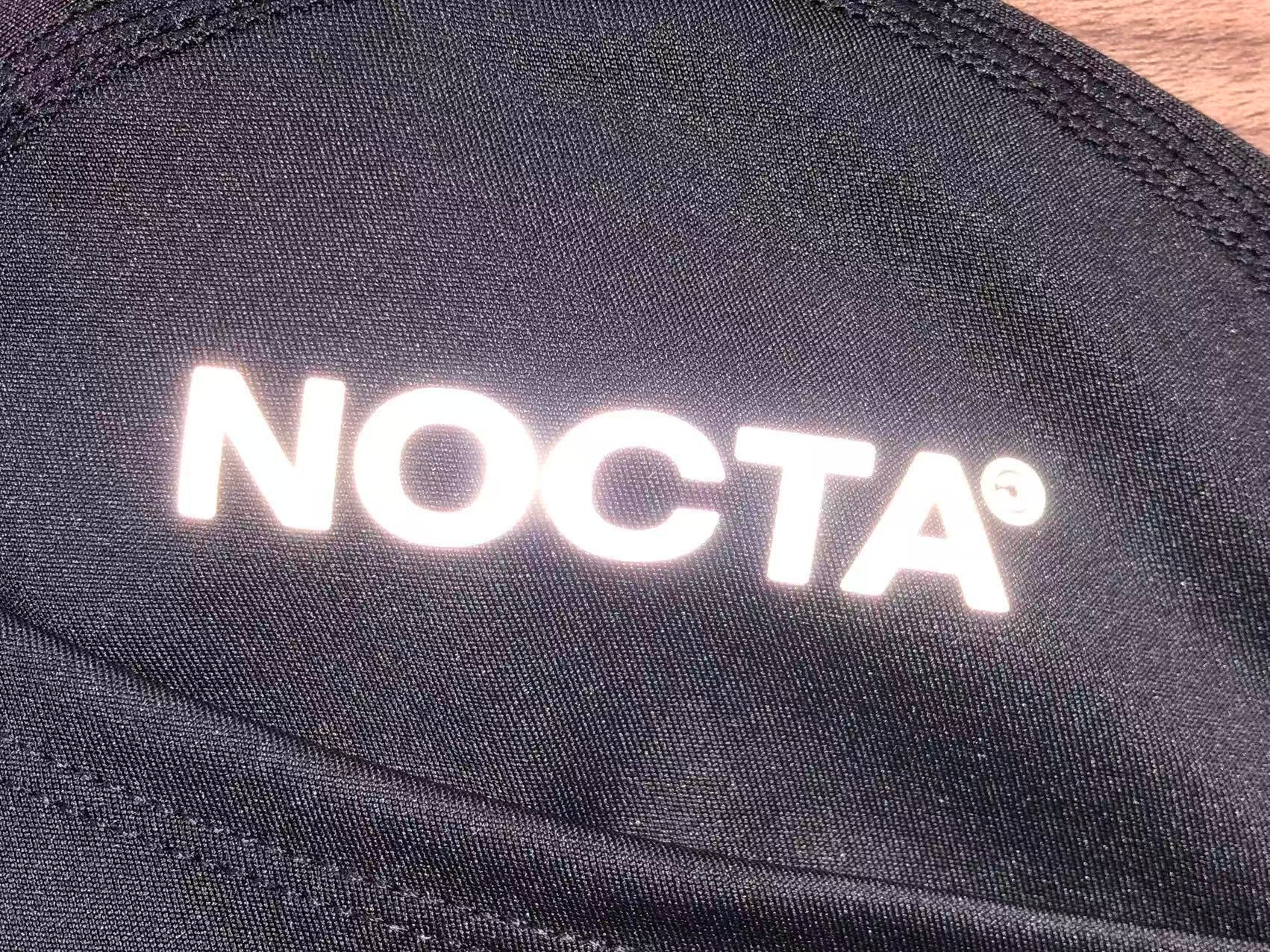 PASAMONTAÑAS NIKE x NOCTA REFLECTANTE